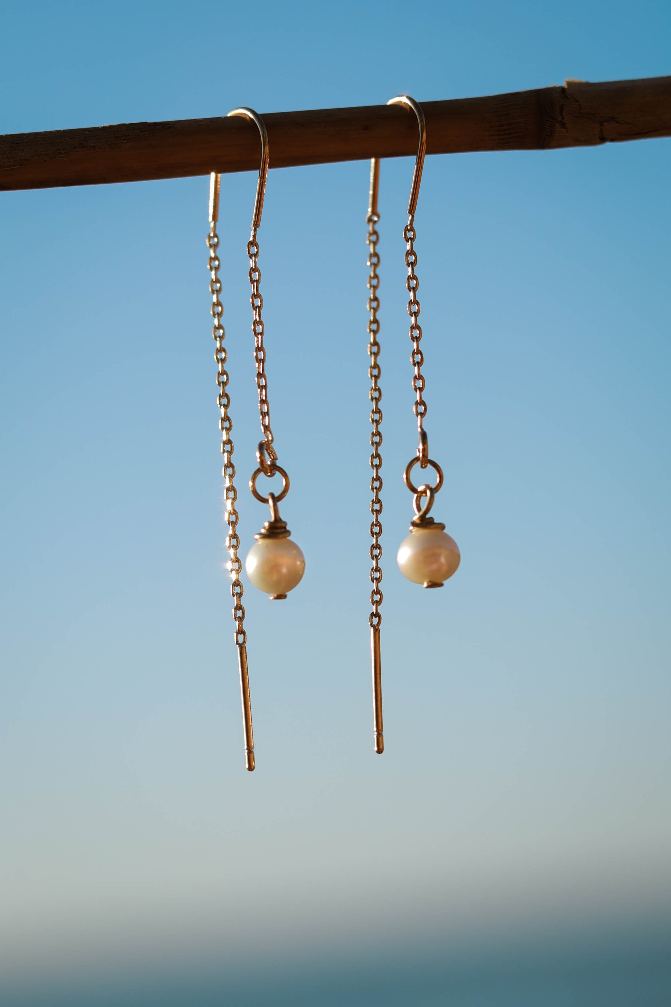 Boucles d’oreilles chaîne pendante avec pendentif goutte en pierre fine