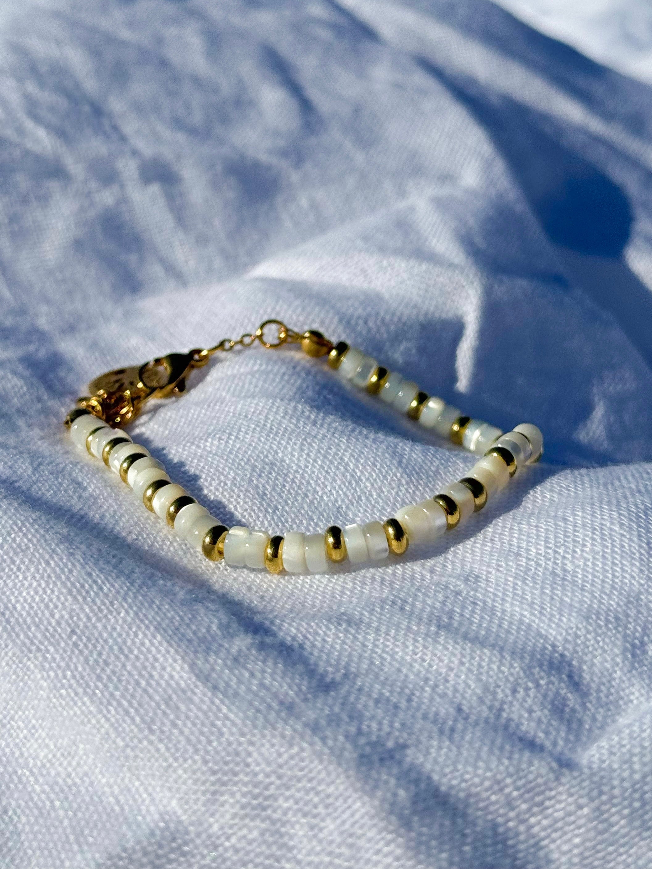Collier ras de cou en pierres fines heishi