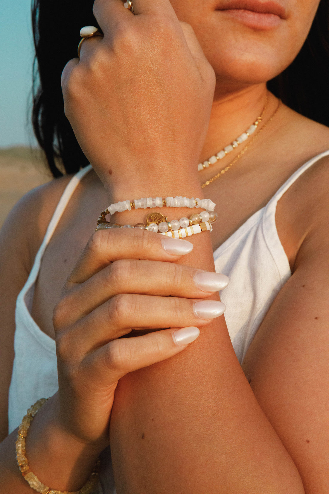 Bracelet en pierres fines cubes