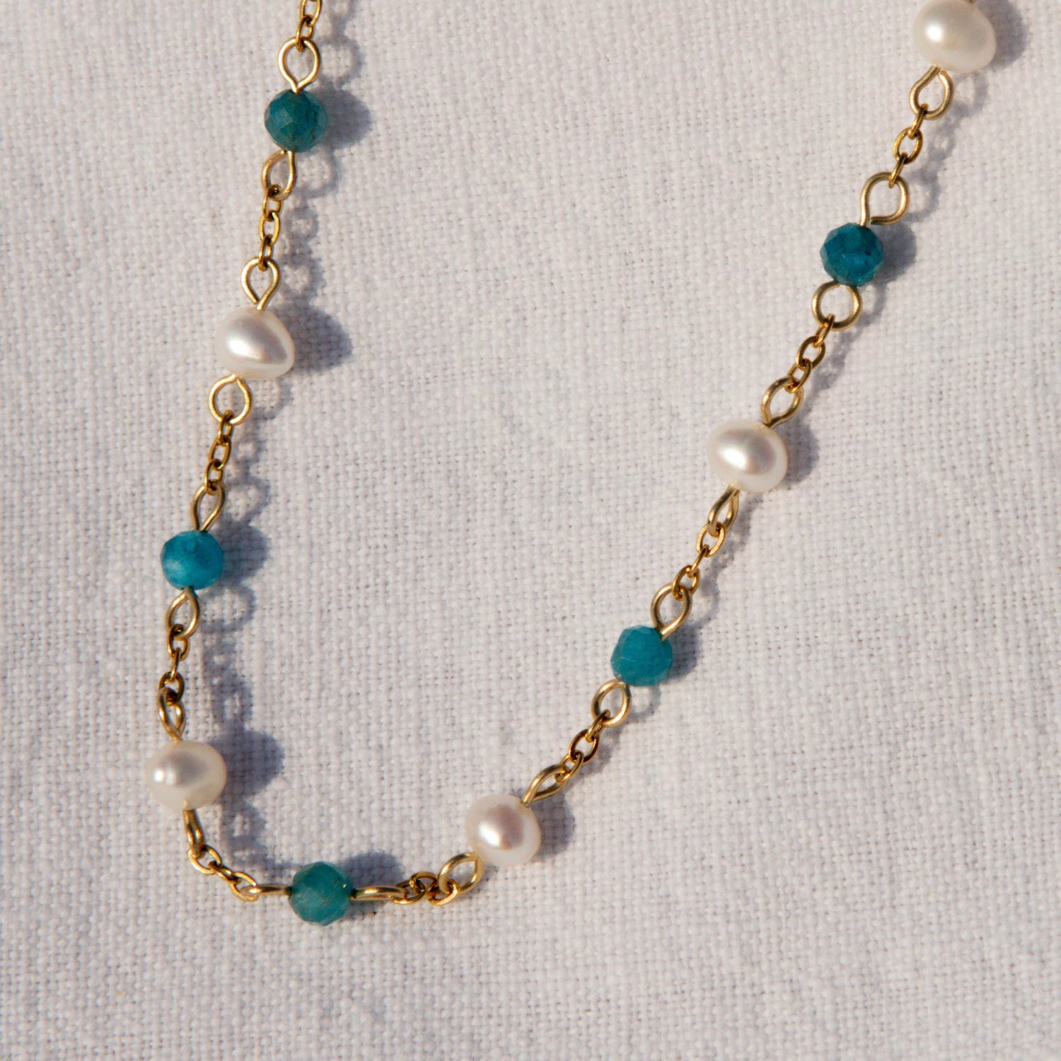 Bracelet douceur - perles d’eau douce x facettes