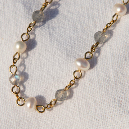 Collier douceur - perles d’eau douce x facette