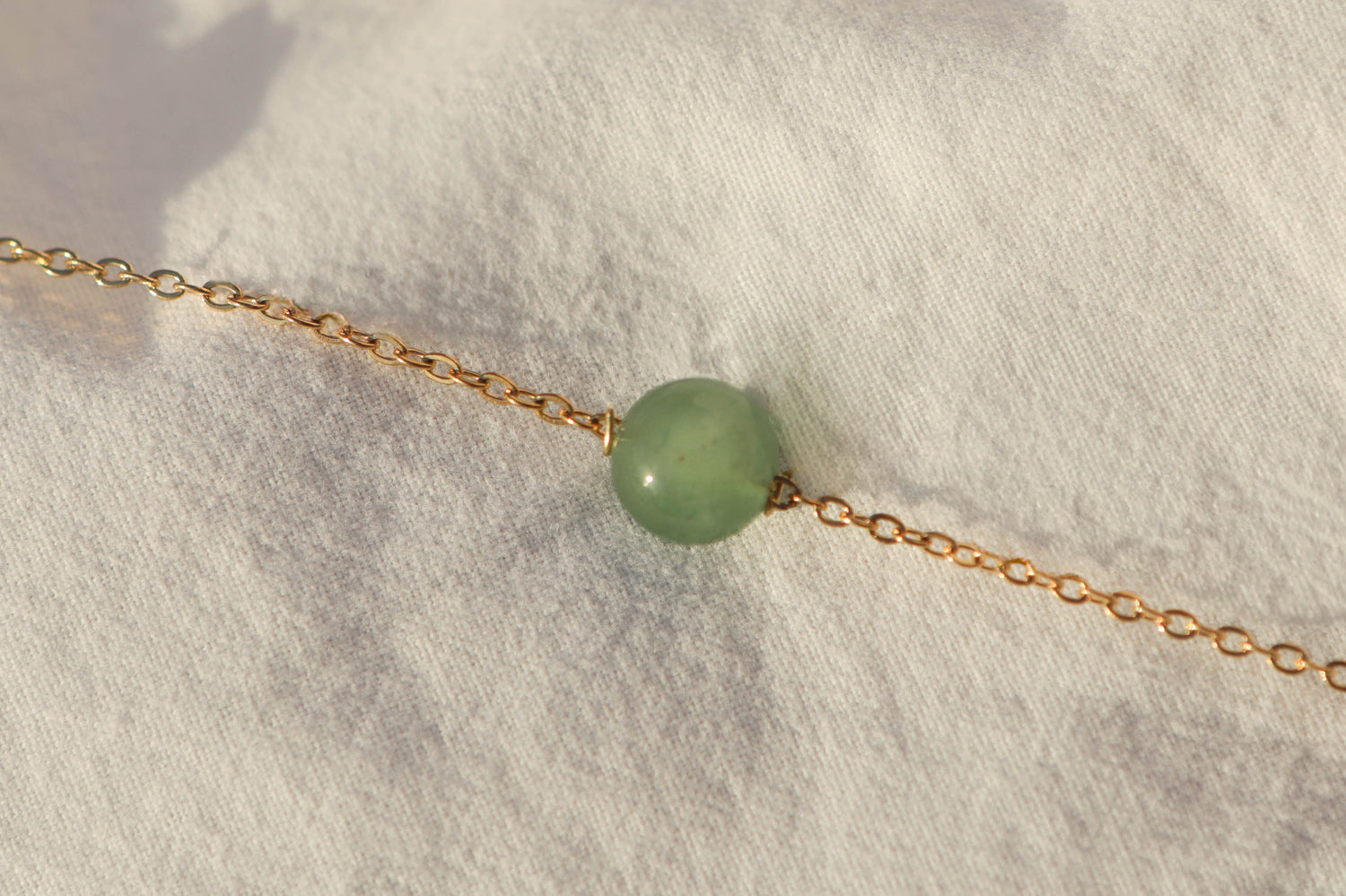 Collier ras de cou - pierre fine boule 8mm