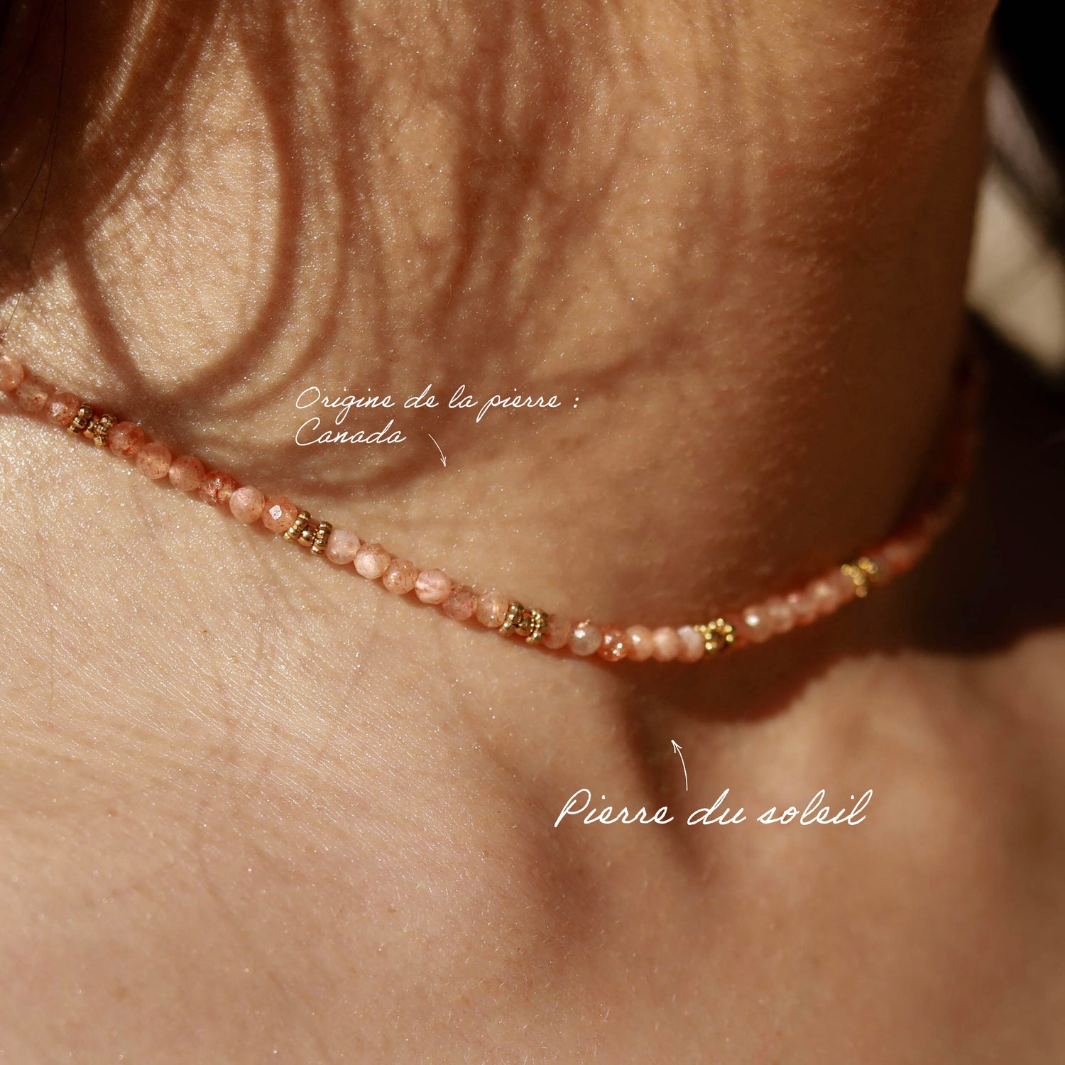 Collier petites pierres à facettes