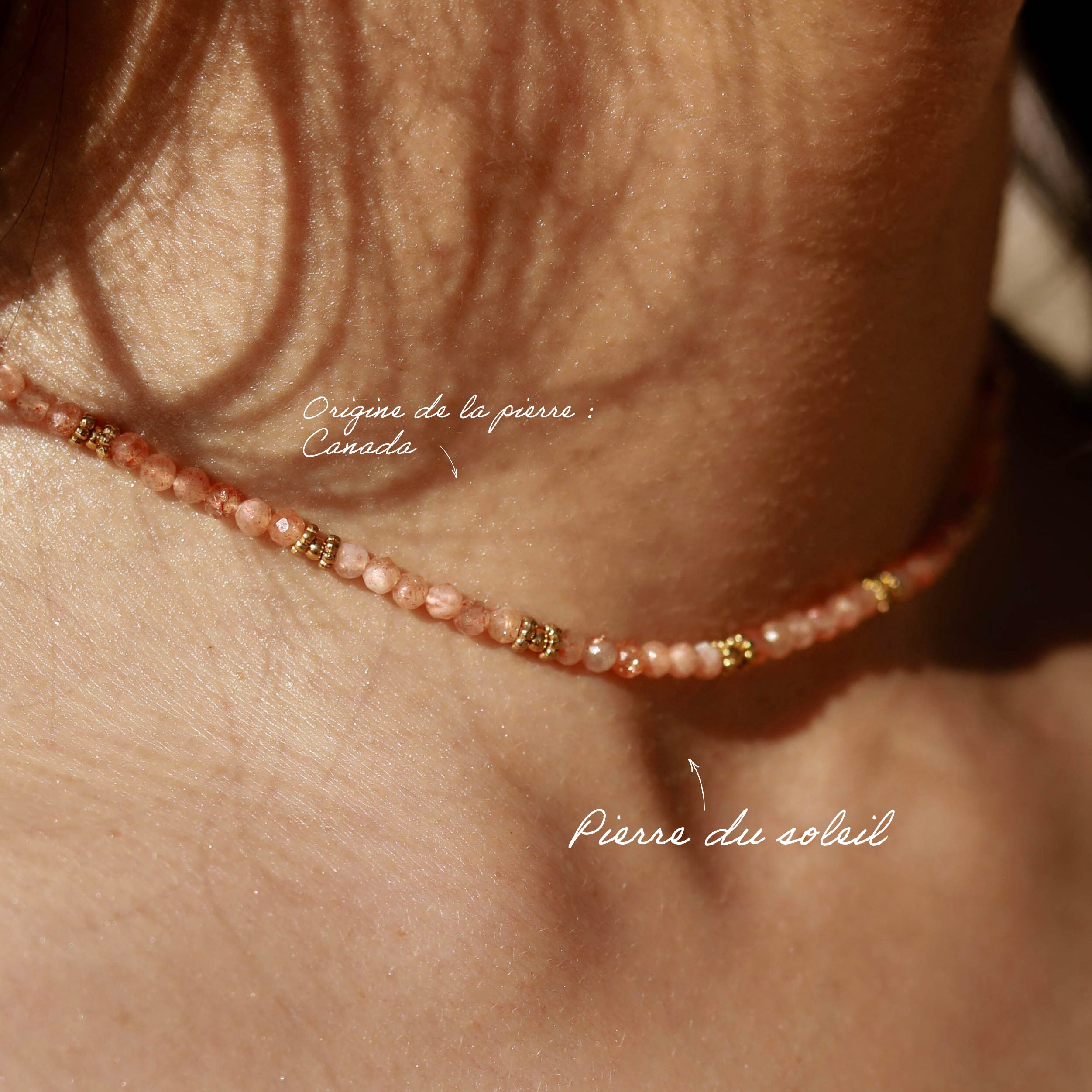 Collier petites pierres à facettes