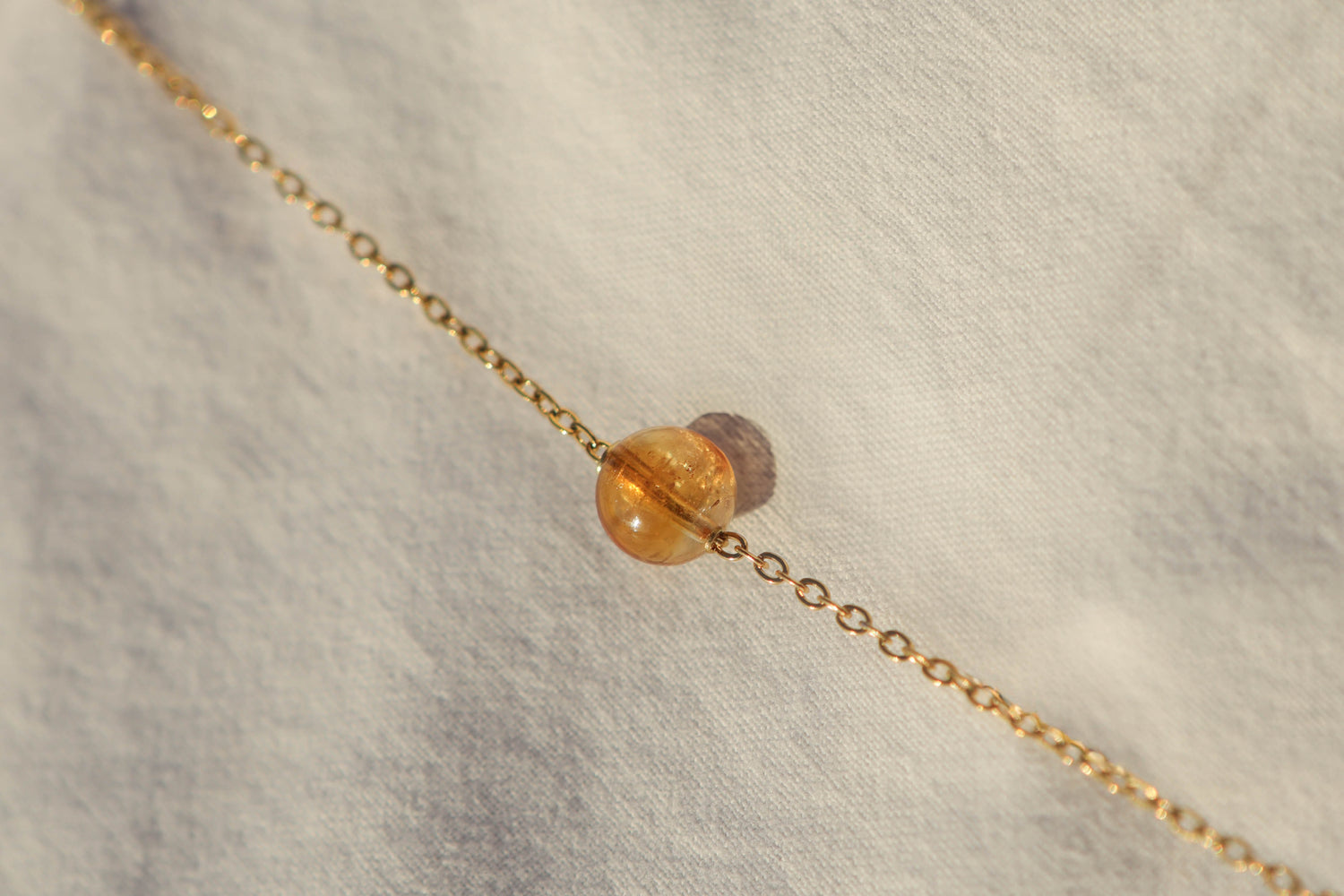 Collier ras de cou - pierre fine boule 8mm